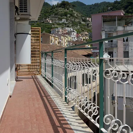 L' Orologio Del Campanile With Panoramic View 公寓 米诺利